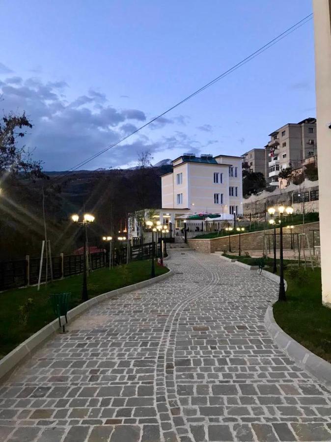 Zhaban R Hotel מראה חיצוני תמונה