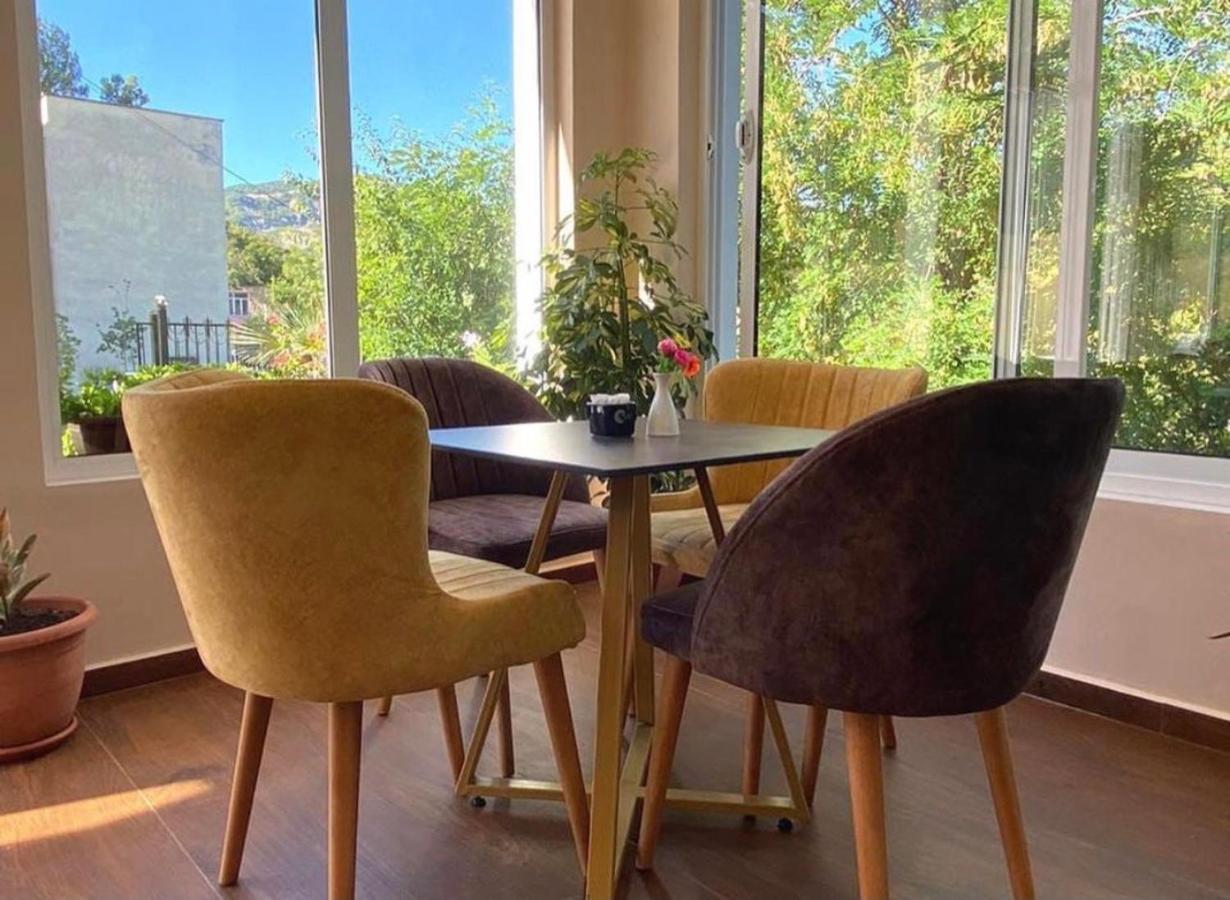 Zhaban R Hotel מראה חיצוני תמונה